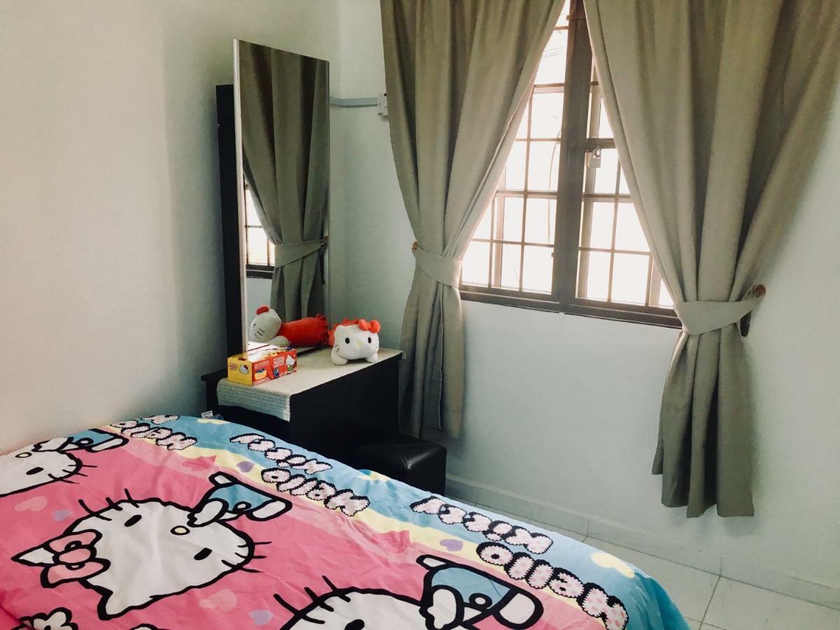 Bukit Katil Indah Homestay Melaka Zewnętrze zdjęcie