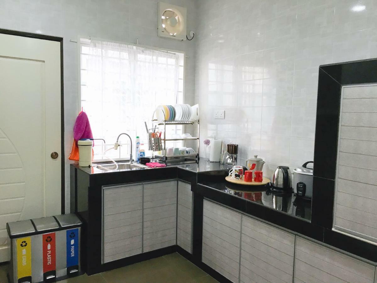 Bukit Katil Indah Homestay Melaka Zewnętrze zdjęcie